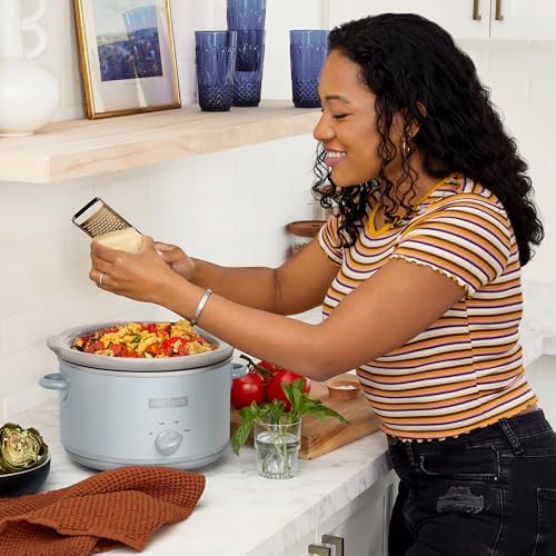 4.5 Quart Manual Slow Cooker – Macaroon Blue - Curated Catalog H7